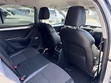 Škoda Octavia 2.0 TDI, 110kw, DSG - náhled 7