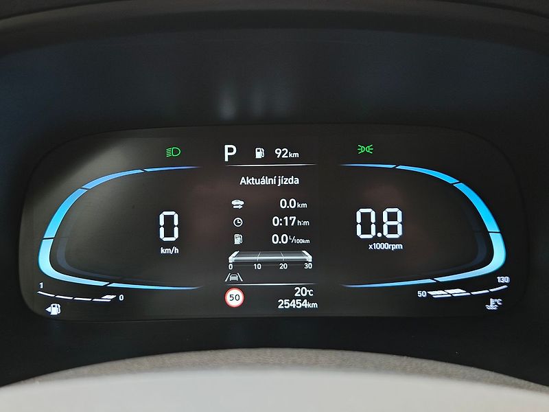 Hyundai i30 1,0 T-GDi 73kW, Smart Climate - fotka 21 z 33