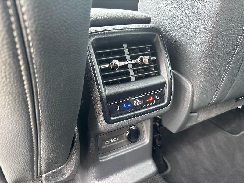 Škoda Kodiaq 2,0 TDI 142 kW SPORTLINE 4X4 D - fotka 22 z 30