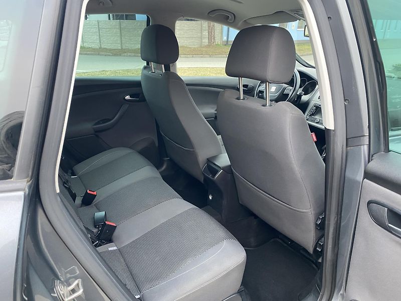 Seat Altea 1.6TDi, AUTOMAT,STYLE, VÝB.ST. - fotka 36 z 46