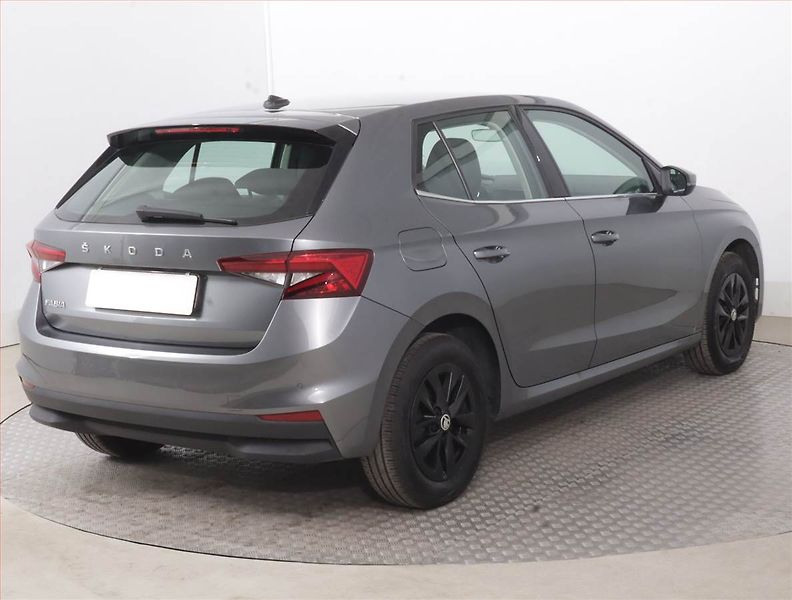 Škoda Fabia (2022) Style 1.0 TSI, Automat - fotka 5 z 16