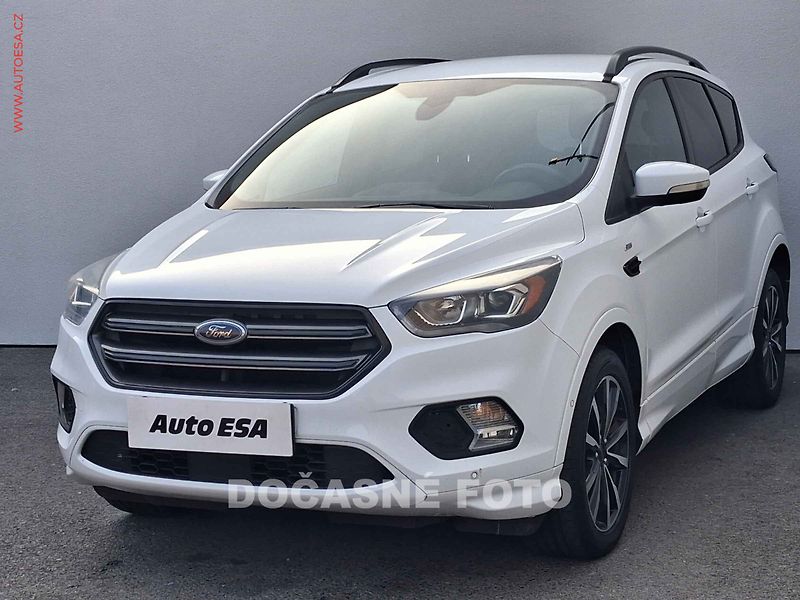 Ford Kuga (2016) 2.0 TDCi, ST-Line, navi - fotka 3 z 11