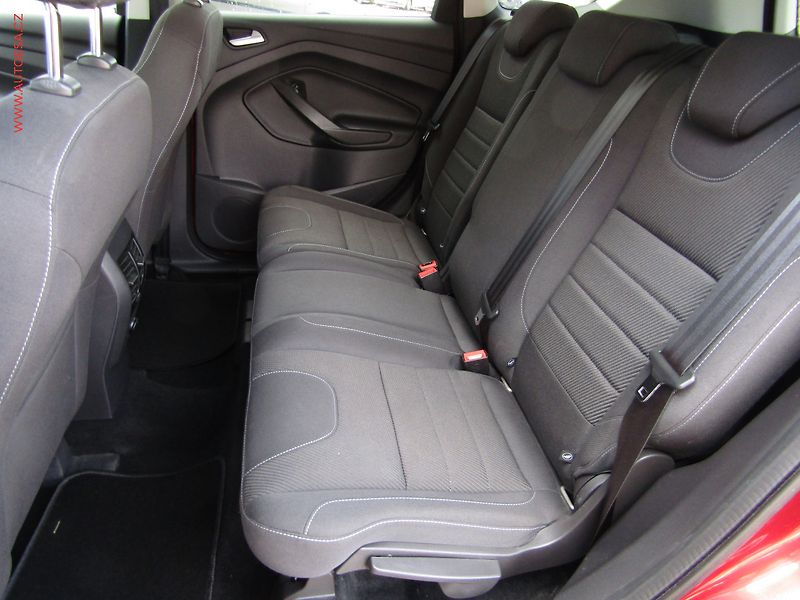 Ford Kuga (2015) 1.5EB, Trend Plus - fotka 10 z 18