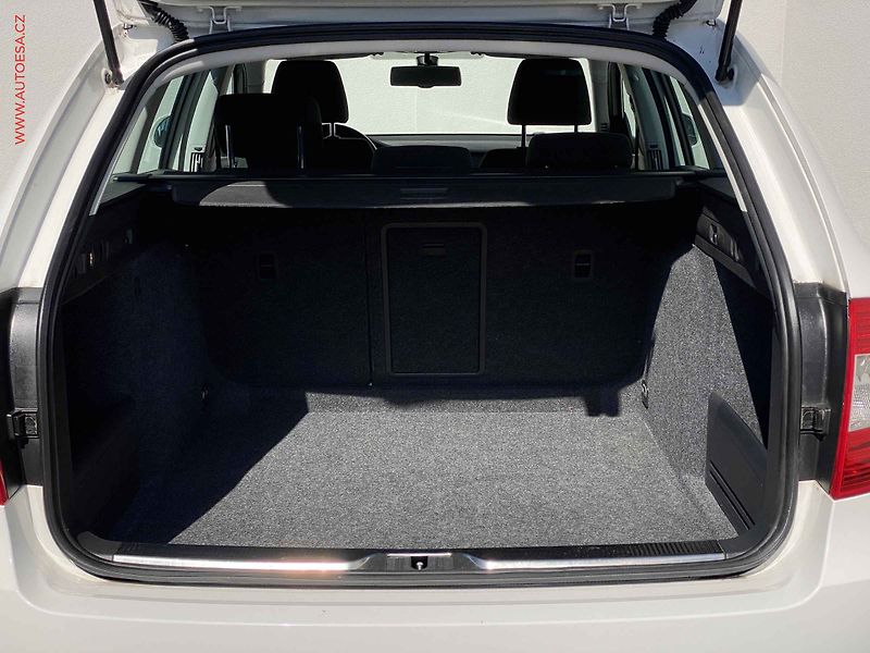 Škoda Superb (2015) 2.0 TDi, Ambition, bixen, - fotka 7 z 18
