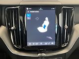 Volvo XC60 B5 AWD Plus Dark-REZERVACE - náhled 39