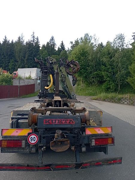 Iveco (2009) 450 kontejner+ruka - fotka 10 z 23