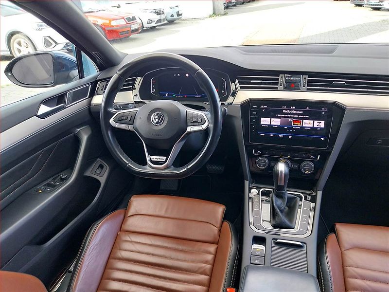 Volkswagen Passat (2019) 2.0 BiTDI - fotka 7 z 22