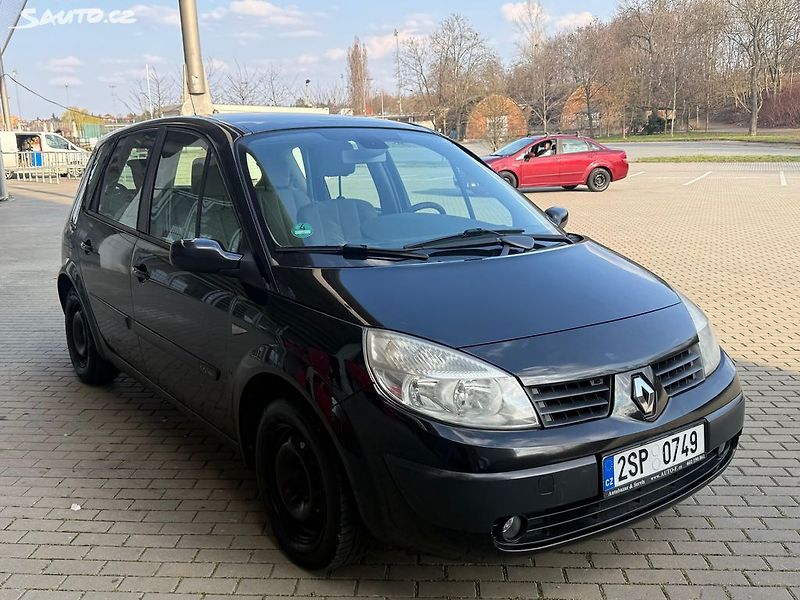 Renault Scénic (2006) 1.6i, 82kw L+Z kola - fotka 7 z 20