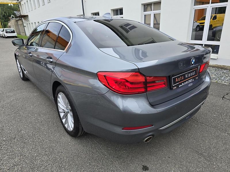 BMW Řada 5 185kW XDRIVE LUXURY - DPH - fotka 5 z 47