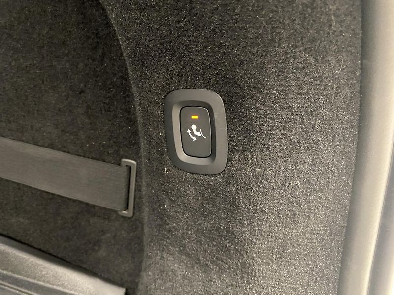 Volvo V90 B4 BRIGHT PLUS AUT REZERVACE - fotka 33 z 48