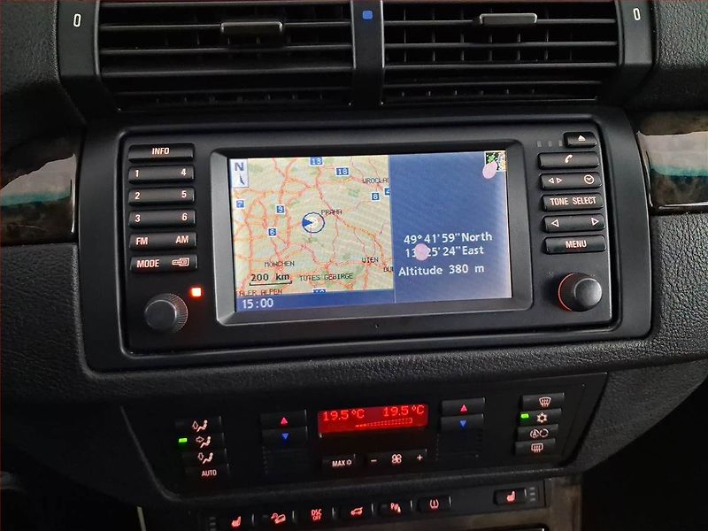 BMW X5 (2006) 3.0d, 4X4, Automat, Navi - fotka 13 z 19