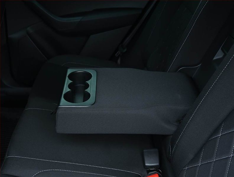 Škoda Karoq (2021) Sportline 1.5 TSI - fotka 23 z 24