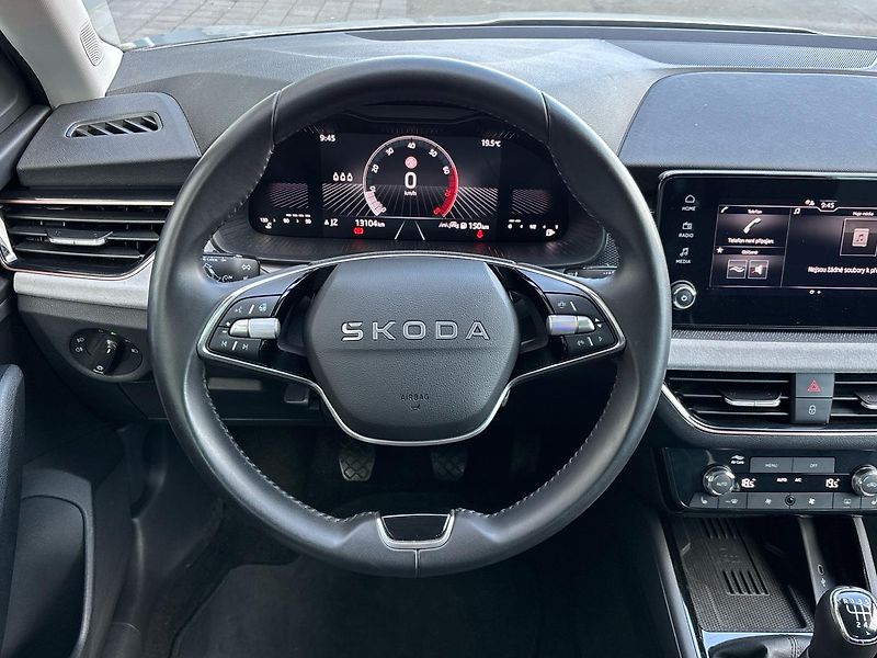 Škoda Scala Top Selection - fotka 18 z 25