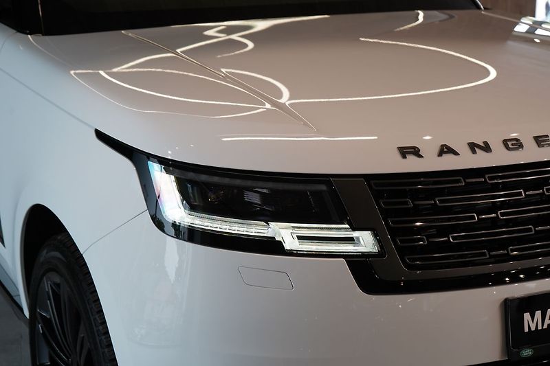 Land Rover Range Rover P530 Autobiography, MERIDIAN - fotka 5 z 50