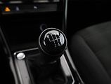 Volkswagen Touran (2019) 2.0 TDI, 7 míst, Serv.kniha - náhled 11