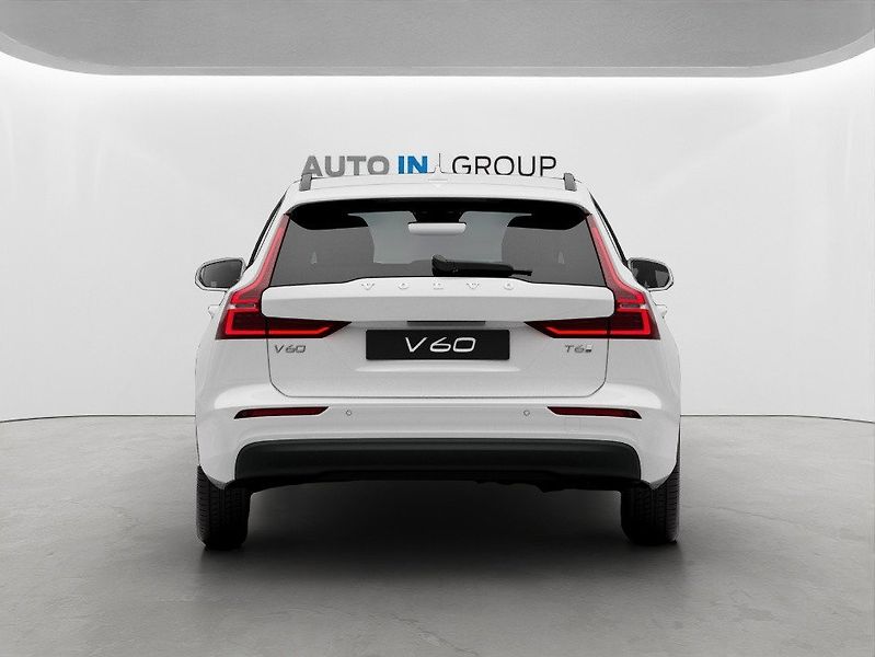 Volvo V60 (2026) B4 Essential DCT 5d - fotka 6 z 6