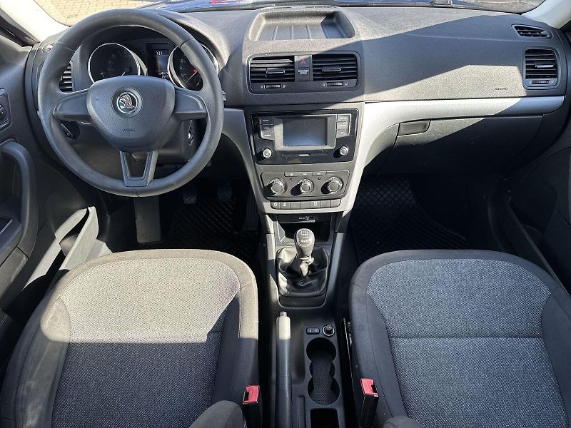 Škoda Yeti (2016) 2.0 TDI 4x4 Active - fotka 5 z 25
