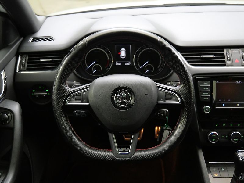 Škoda Octavia - fotka 13 z 24