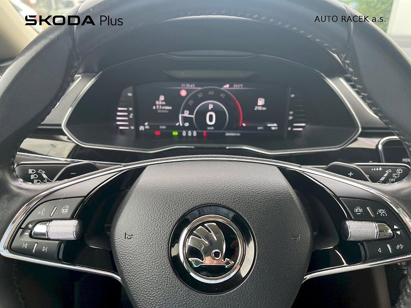 Škoda Superb (2020) 2.0 TDI 147kW L&K 4x4 DSG - fotka 5 z 32