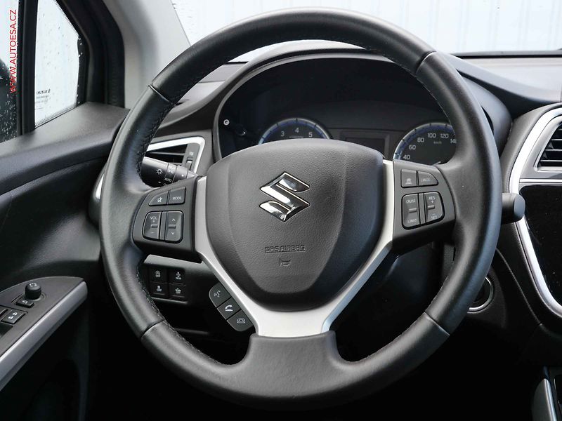 Suzuki S-Cross (2016) 1.4BJet AllGrip, 1.maj,ČR - fotka 11 z 26