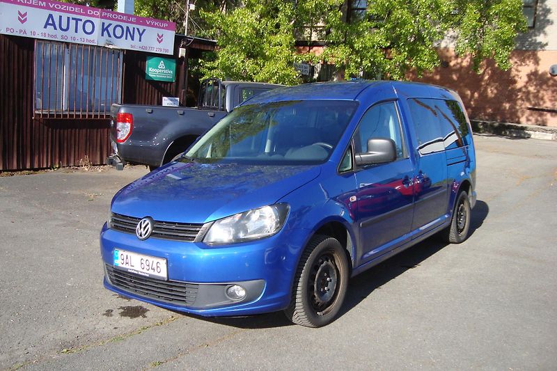 Volkswagen Caddy (2014) 1.6 TDi, Invalid úprava,rampa - fotka 3 z 73