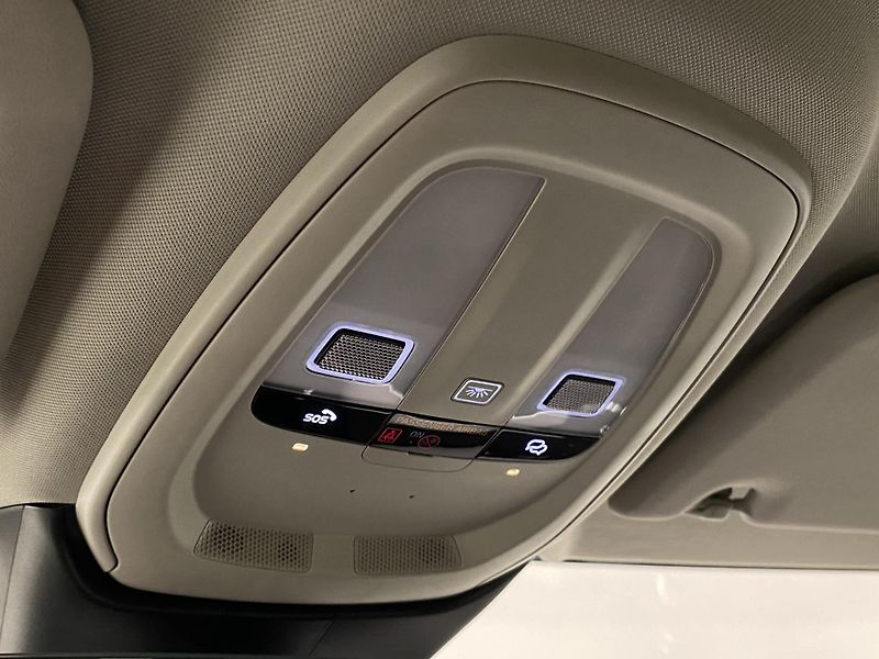 Volvo V60 (2026) B4 AUT BRIGHT PLUS - fotka 36 z 61