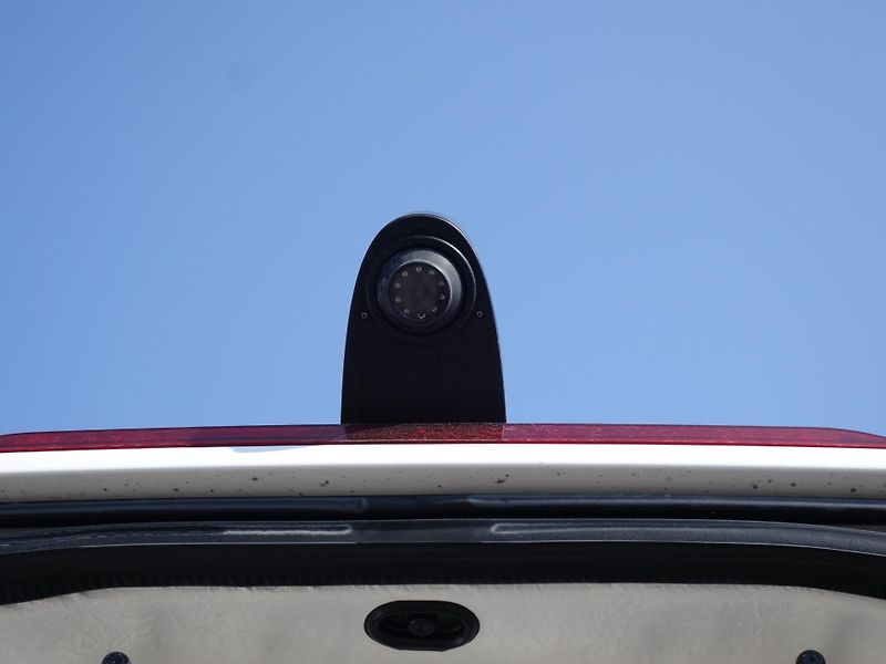 Volkswagen Crafter (2024) 2,0TDI MAXI Long,chladící vest - fotka 6 z 27