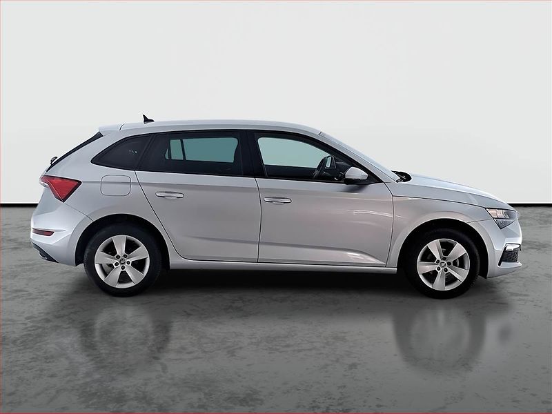 Škoda Scala (2020) 1.0 TSI, Tempomat - fotka 6 z 18