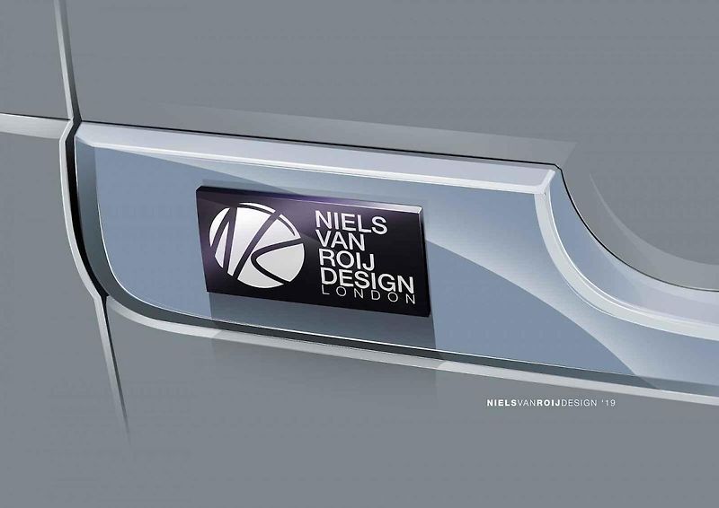 Niels van Roij Desing Adventum Coupe
