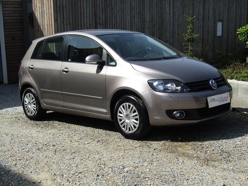Volkswagen Golf Plus (2010) 1.4 16V 59kW - fotka 7 z 37