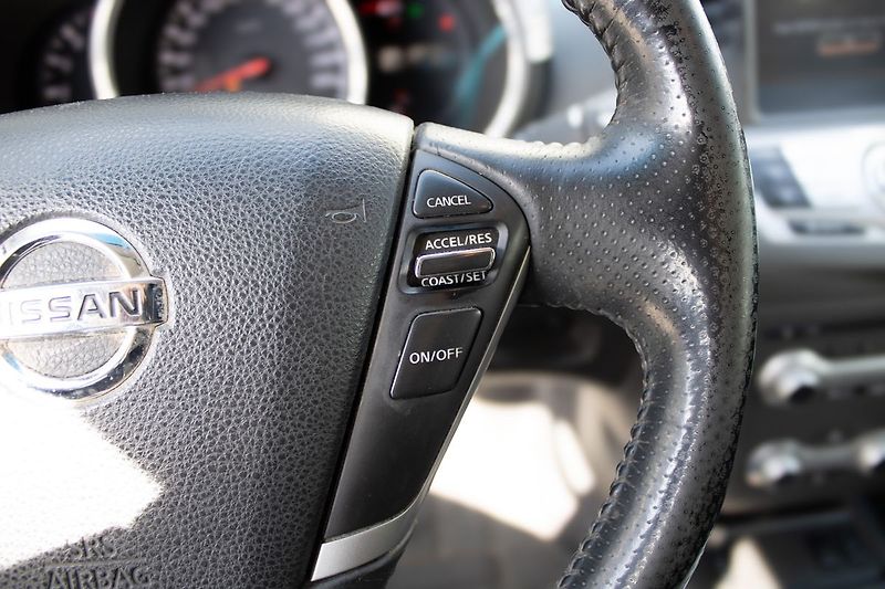 Nissan Murano Bez investic, servisované. - fotka 29 z 47