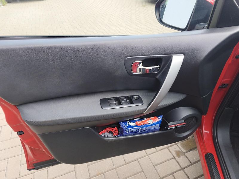 Nissan Qashqai (2009) +2(7.míst)-1,5Dci - fotka 15 z 20