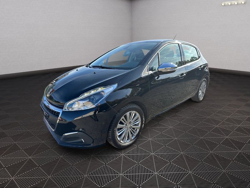 Peugeot 208 (2015) 1,2Turbo 81kw Style - fotka 3 z 25