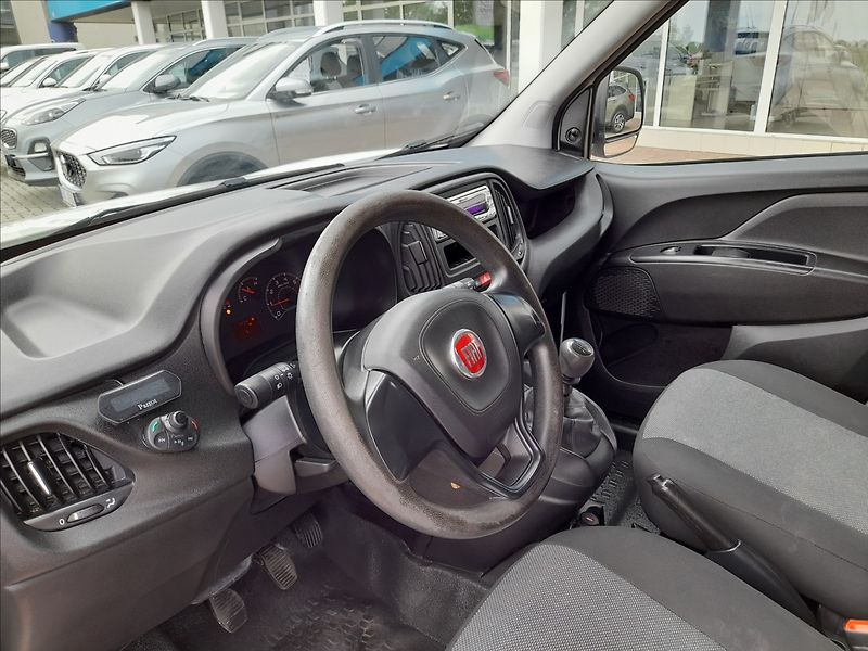 Fiat Dobló 1,4 i - fotka 10 z 18