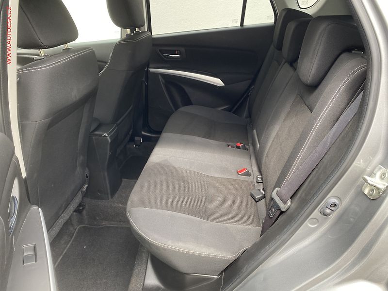 Suzuki S-Cross (2018) 1.0BJet, Premium, bixen - fotka 10 z 17
