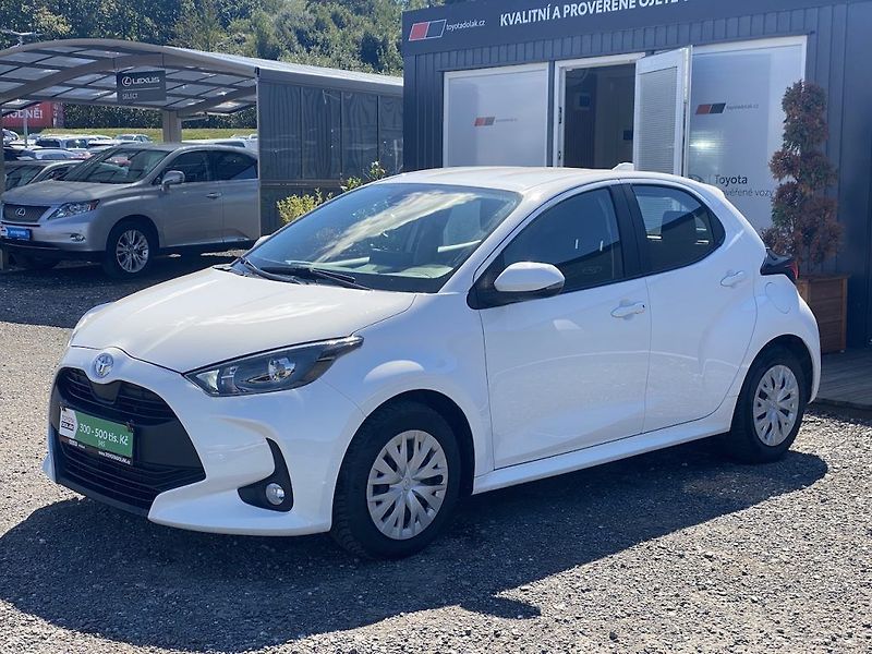 Toyota Yaris 1.5i, ČR-1m, ComTech, DPH - fotka 4 z 26