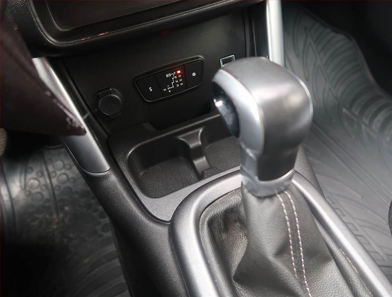 Citroën C3 Aircross (2018) 1.2 PureTech, Automat - fotka 13 z 15