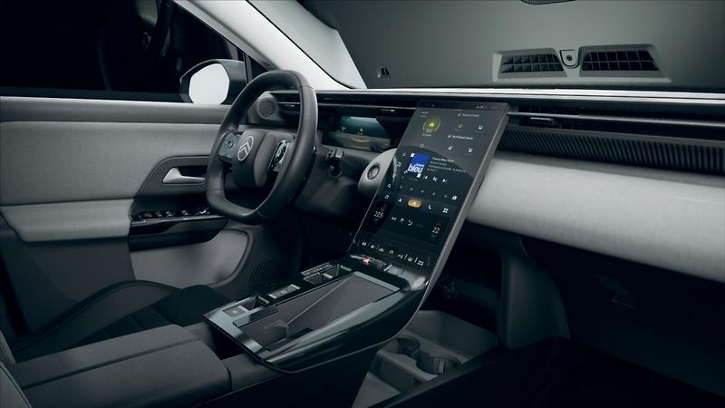 Citroën C5 Aircross (2026) 1,2 YOU Hybrid 145k Aut.+ZIMA - fotka 6 z 7