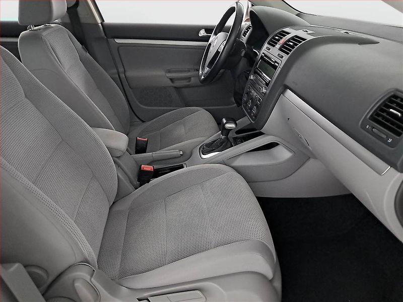 Volkswagen Golf (2009) 1.4 TSI, Tempomat - fotka 9 z 17