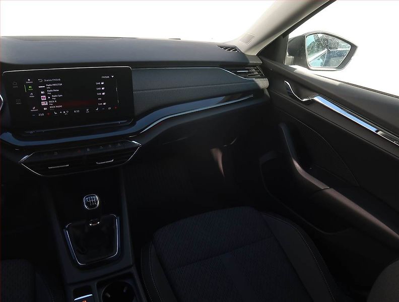 Škoda Octavia (2021) Style 2.0 TDI, Serv.kniha - fotka 8 z 21