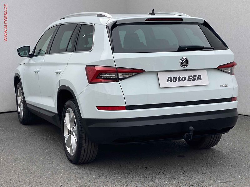 Škoda Kodiaq (2017) 2.0 TSi 4x4, Style, DSG, TZ - fotka 6 z 17