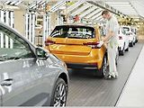 V hlavním závodě v Mladé Boleslavi byla zahájena sériová výroba nového modelu Škoda Fabia.