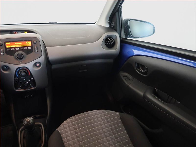 Peugeot 108 (2021) 1.0, ČR,1.maj, Serv.kniha - fotka 8 z 13