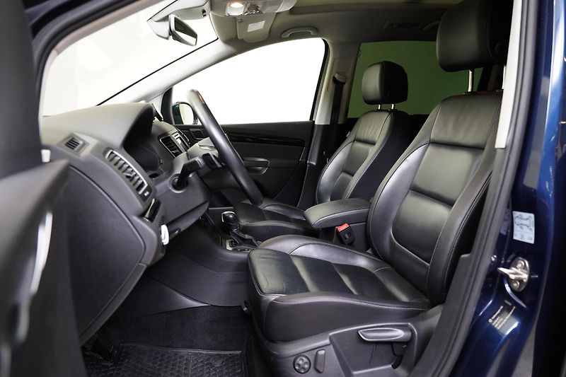 Volkswagen Sharan - fotka 11 z 25