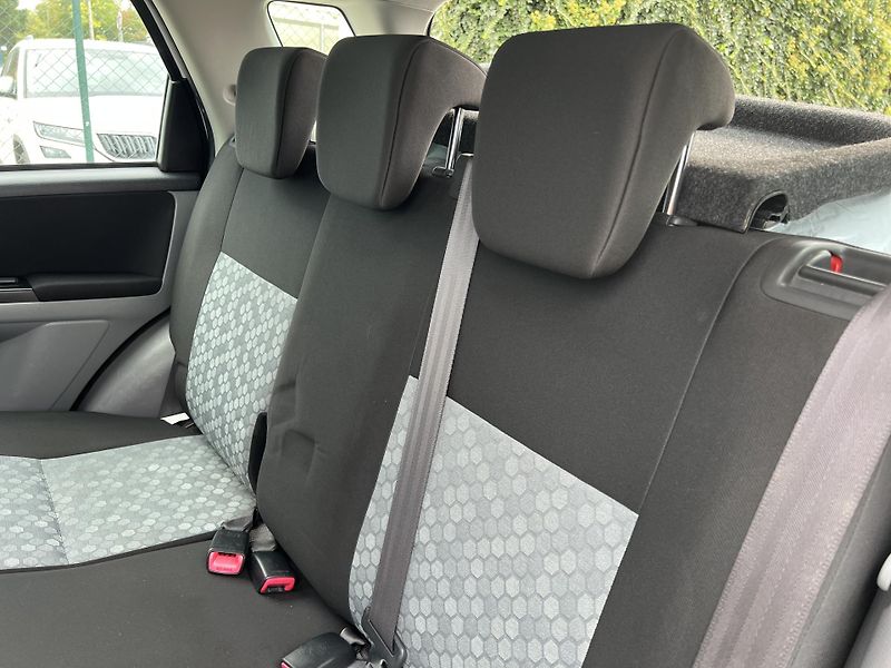 Suzuki SX4 1.6i16v LPG 4x4 TAŽNÉ PŮVOD ČR - fotka 23 z 36