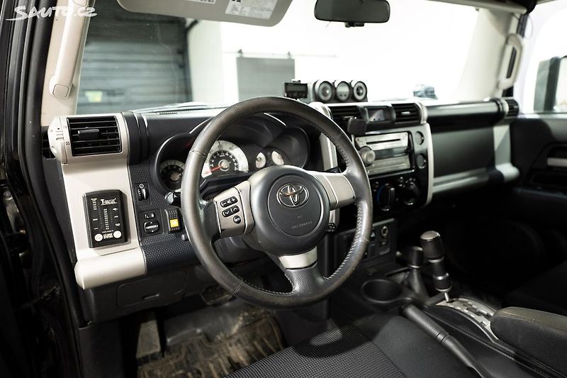 Toyota FJ (2007) 4.0 183 kW - úpravy v TP - fotka 12 z 27
