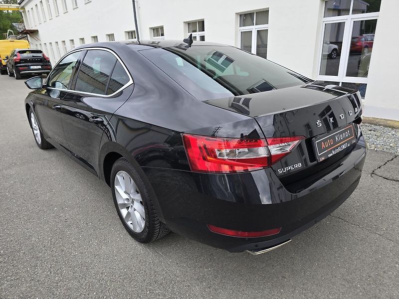 Škoda Superb 200kW 4x4 DSG WEBASTO - fotka 5 z 24