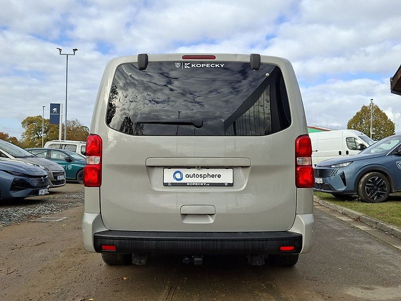 Peugeot Traveller LONG ALLURE 2,0 BHDI 180k EAT8 - fotka 9 z 25