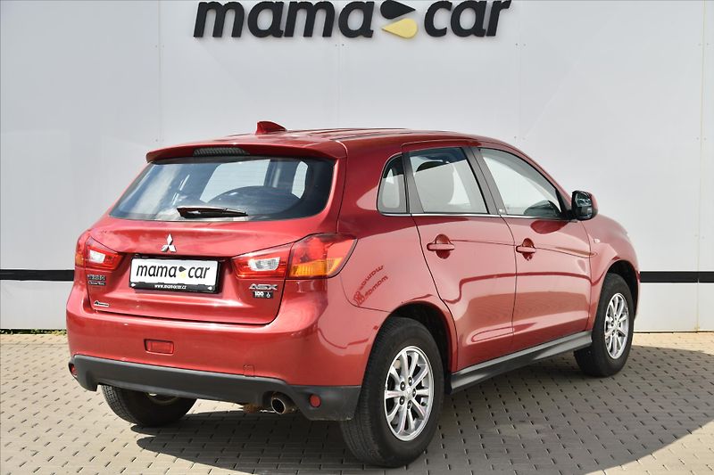 Mitsubishi ASX 1.6 MIVEC 86kW 1.MAJITEL ČR - fotka 2 z 3