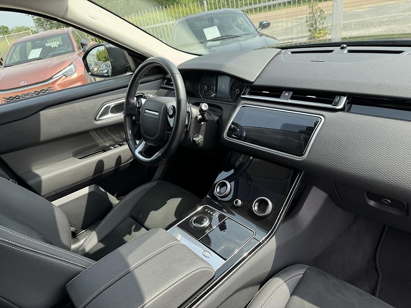 Land Rover Range Rover Velar (2020) 2.0 i 184KW 66000KM - fotka 20 z 26